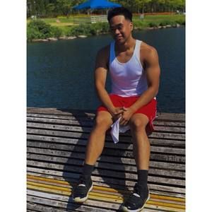 Meet your Posher, Tyler